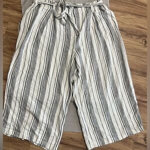 Gap striped pants